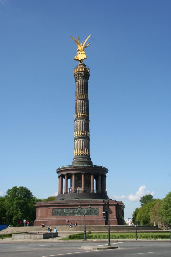 Apartment&Rooms Near Brandenburg Gate Berlin Exterior photo