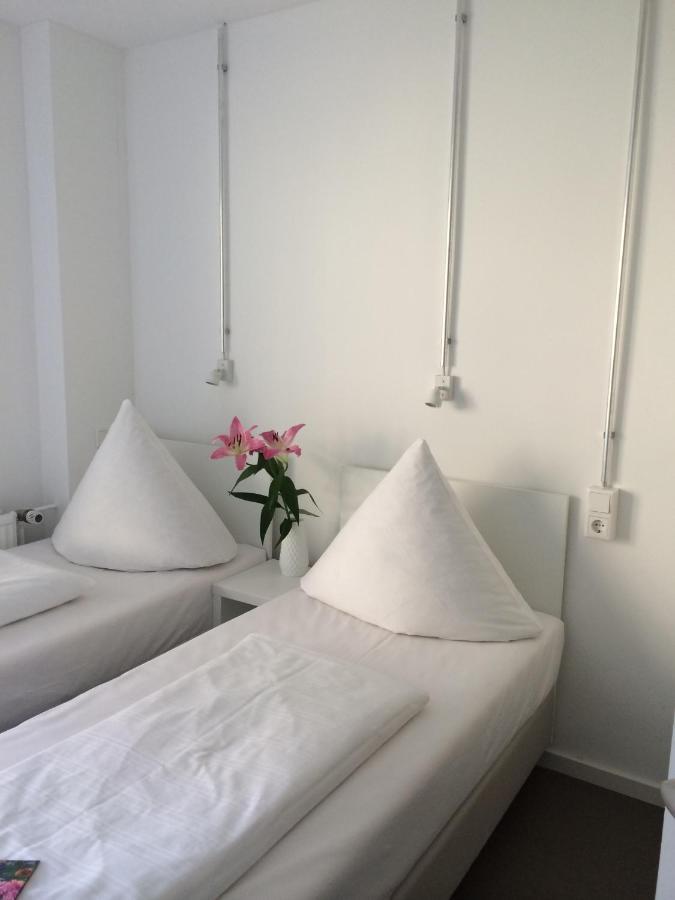 Apartment&Rooms Near Brandenburg Gate Berlin Exterior photo